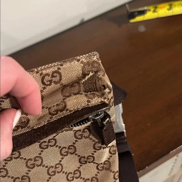 Gucci Bum Bag. - Picture 6 of 13
